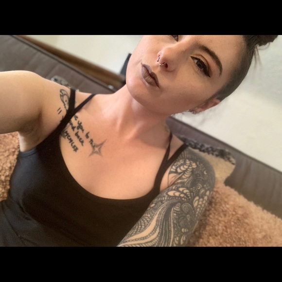 Meet your Posher, Maddie - Picture 4 of 4